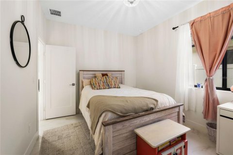 Adosado en alquiler en Tampa, Florida, 3 dormitorios, 127.65 m2 № 1816125 - foto 9