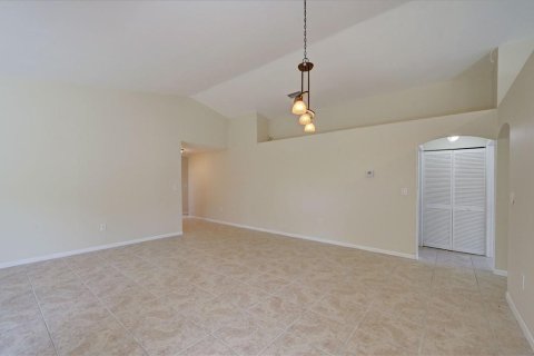 Villa ou maison à vendre à Sunrise, Floride: 3 chambres, 160.44 m2 № 2402136 - photo 8