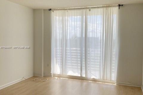 Снять в аренду кондоминиум в Авентура, Флорида 1 спальня, 70.05м2, № 2000671 - фото 9