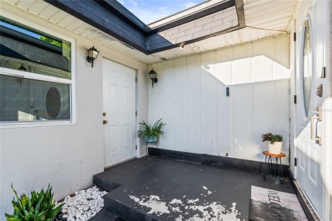 House in Tamarac, Florida 3 bedrooms, 116.22 sq.m. № 2391340 - photo 14