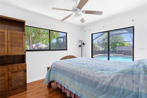 Casa en venta en North Fort Myers, Florida, 3 dormitorios, 175.68 m2 № 1765762 - foto 27