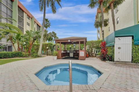 Condo in Fort Lauderdale, Florida, 1 bedroom  № 2087994 - photo 21