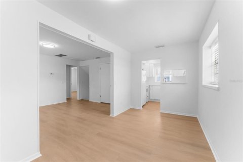 Appartement à louer à Saint Petersburg, Floride: 2 chambres, 74.69 m2 № 2111070 - photo 8