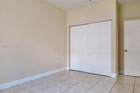 Villa ou maison à vendre à Miami, Floride: 4 chambres, 172.89 m2 № 2073892 - photo 17