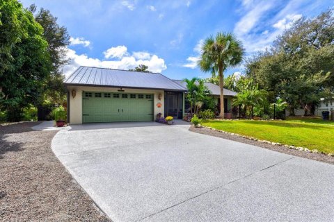 House in Sarasota, Florida 3 bedrooms, 157.93 sq.m. № 2430500 - photo 5
