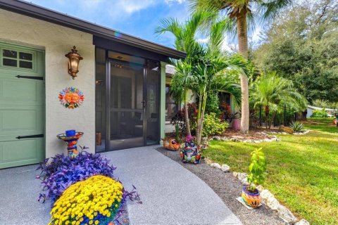 House in Sarasota, Florida 3 bedrooms, 157.93 sq.m. № 2430500 - photo 8