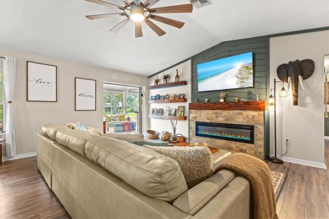 House in Sarasota, Florida 3 bedrooms, 157.93 sq.m. № 2430500 - photo 16