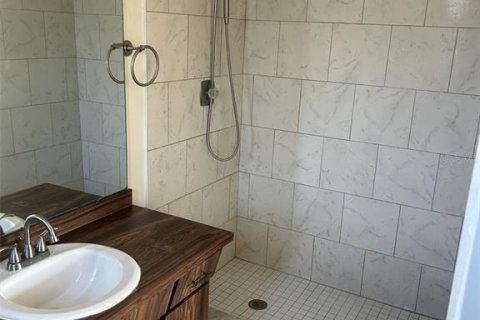 Villa ou maison à louer à Seminole, Floride: 3 chambres, 176.33 m2 № 2114435 - photo 18