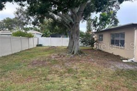 Villa ou maison à louer à Seminole, Floride: 3 chambres, 176.33 m2 № 2114435 - photo 25
