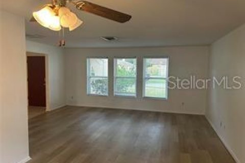 Villa ou maison à louer à Seminole, Floride: 3 chambres, 176.33 m2 № 2114435 - photo 4