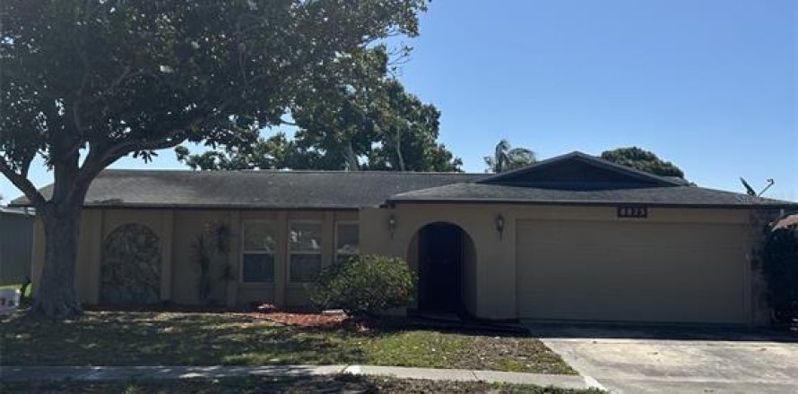 Villa ou maison à Seminole, Floride 3 chambres, 176.33 m2 № 2114435