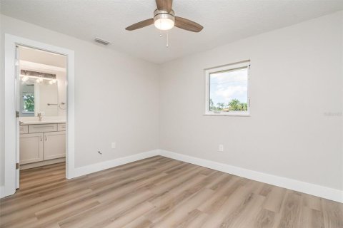 Casa en venta en Port Charlotte, Florida, 3 dormitorios, 155.24 m2 № 1775383 - foto 23