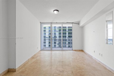 Condominio en venta en Miami, Florida, 1 dormitorio, 76.64 m2 № 1762761 - foto 16