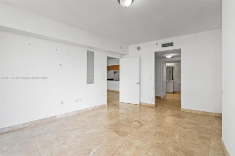 Condominio en venta en Miami, Florida, 1 dormitorio, 76.64 m2 № 1762761 - foto 17