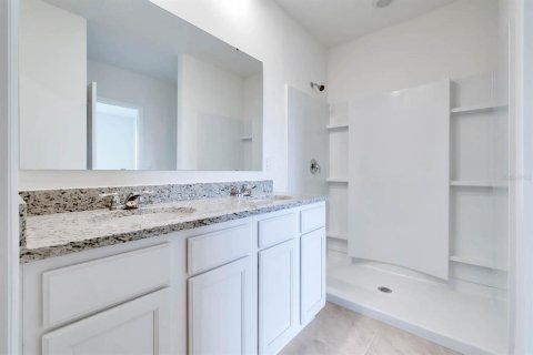 Casa en venta en Mount Dora, Florida, 4 dormitorios, 149.11 m2 № 1917553 - foto 21