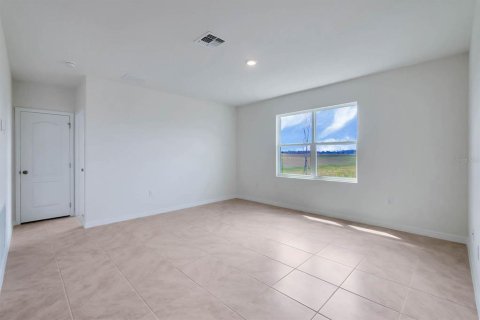 Casa en venta en Mount Dora, Florida, 4 dormitorios, 149.11 m2 № 1917553 - foto 11