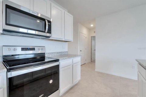 Casa en venta en Mount Dora, Florida, 4 dormitorios, 149.11 m2 № 1917553 - foto 18