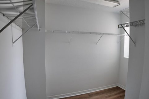 Townhouse in Winter Garden, Florida 3 bedrooms, 147.71 sq.m. № 1877129 - photo 16