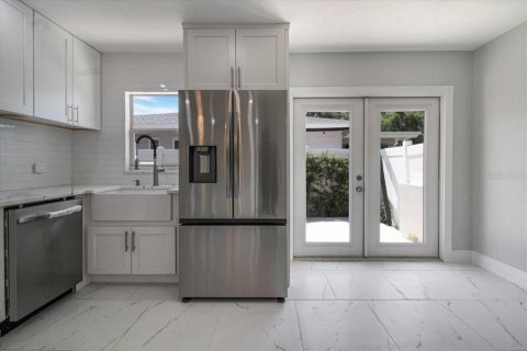 Casa en venta en Saint Petersburg, Florida, 3 dormitorios, 99.96 m2 № 1654332 - foto 15