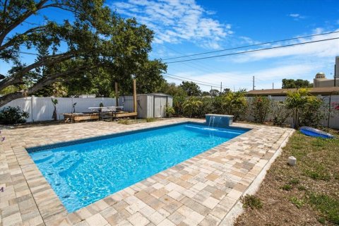 Casa en venta en Saint Petersburg, Florida, 3 dormitorios, 99.96 m2 № 1654332 - foto 7