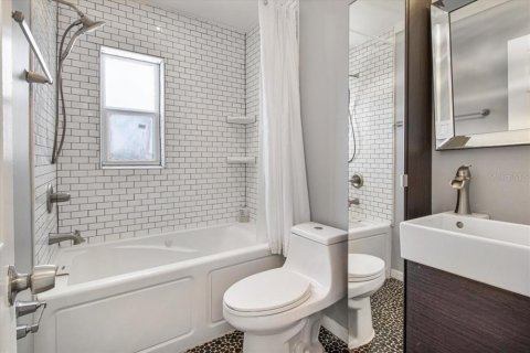 Casa en venta en Saint Petersburg, Florida, 3 dormitorios, 99.96 m2 № 1654332 - foto 21