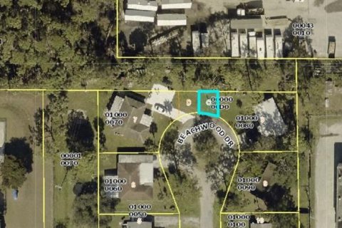 Land in North Fort Myers, Florida № 2161946 - photo 5