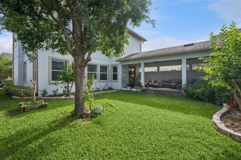 House in Orlando, Florida 4 bedrooms, 277.22 sq.m. № 2152420 - photo 29