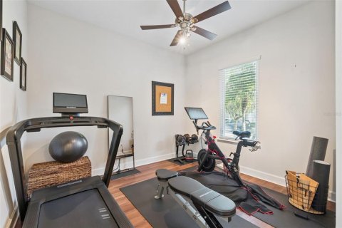House in Orlando, Florida 4 bedrooms, 277.22 sq.m. № 2152420 - photo 11