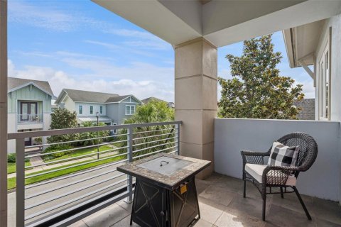 House in Orlando, Florida 4 bedrooms, 277.22 sq.m. № 2152420 - photo 17