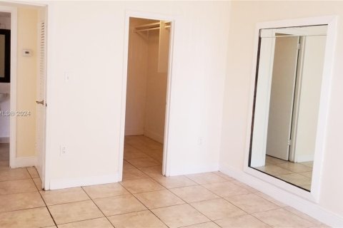 Copropriété à vendre à North Miami, Floride: 1 chambre, 66.33 m2 № 1372645 - photo 23