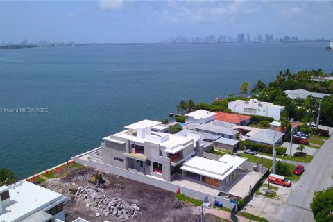 Villa ou maison à vendre à Miami Beach, Floride: 4 chambres, 407.38 m2 № 1842683 - photo 6