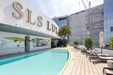 Condo in Miami, Florida, 1 bedroom  № 1945706 - photo 18