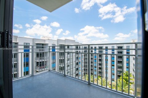 Apartment in Miami, Florida 2 bedrooms, 92.07 sq.m. № 2395500 - photo 15