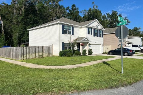 Villa ou maison à vendre à High Springs, Floride: 5 chambres, 237.46 m2 № 2149936 - photo 3