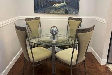 Condo in Tampa, Florida, 1 bedroom  № 2096987 - photo 7