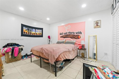 Купить кондоминиум в Майами-Гарденс, Флорида 2 спальни, 75.81м2, № 2005620 - фото 20