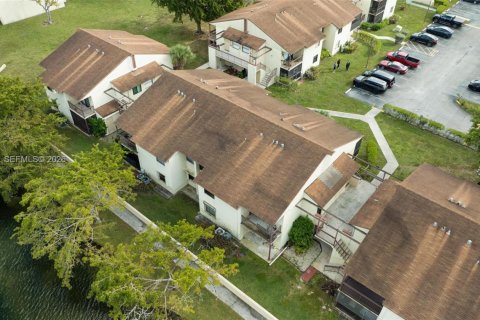 Купить кондоминиум в Майами-Гарденс, Флорида 2 спальни, 75.81м2, № 2005620 - фото 26