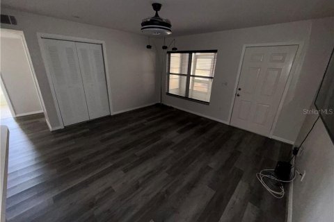 Condo in Crystal River, Florida, 2 bedrooms № 2143260 - photo 5