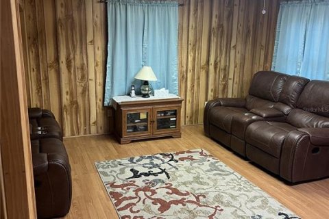 House in Gainesville, Florida 3 bedrooms, 111.58 sq.m. № 1833037 - photo 11