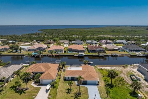 Villa ou maison à vendre à Port Charlotte, Floride: 3 chambres, 171.78 m2 № 1651165 - photo 30