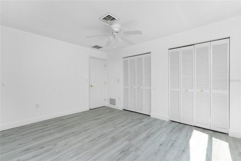 Villa ou maison à vendre à Port Charlotte, Floride: 3 chambres, 171.78 m2 № 1651165 - photo 17