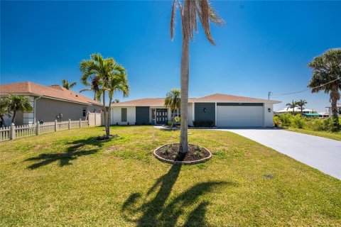 Villa ou maison à vendre à Port Charlotte, Floride: 3 chambres, 171.78 m2 № 1651165 - photo 28