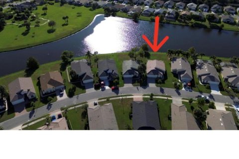 Casa en Port St. Lucie, Florida 3 dormitorios, 127.28 m2 № 2265775