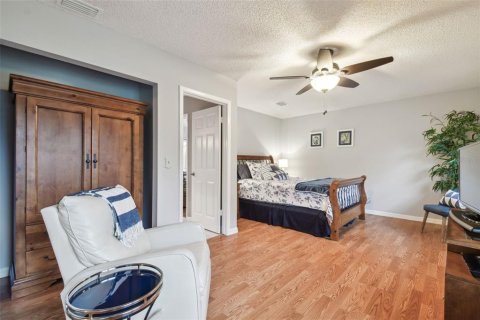 House in Brandon, Florida 4 bedrooms, 252.32 sq.m. № 1583916 - photo 19