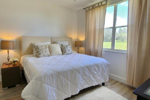 Condo in Wellington, Florida, 2 bedrooms  № 2086813 - photo 2