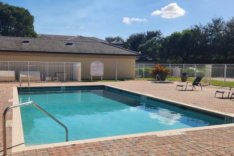 Condo in Wellington, Florida, 2 bedrooms  № 2086813 - photo 14
