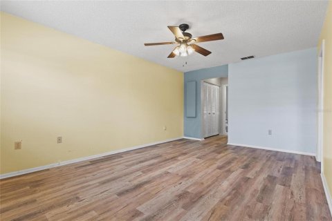 Villa ou maison à vendre à Clearwater, Floride: 2 chambres, 130.06 m2 № 2098739 - photo 15