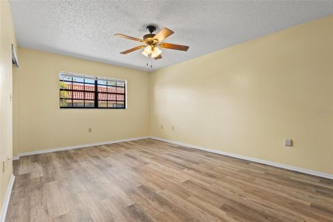 Villa ou maison à vendre à Clearwater, Floride: 2 chambres, 130.06 m2 № 2098739 - photo 14