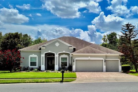 House in Winter Garden, Florida 5 bedrooms, 279.73 sq.m. № 2150352