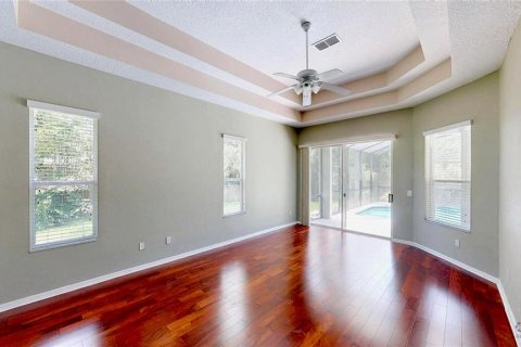 House in Winter Garden, Florida 5 bedrooms, 279.73 sq.m. № 2150352 - photo 17